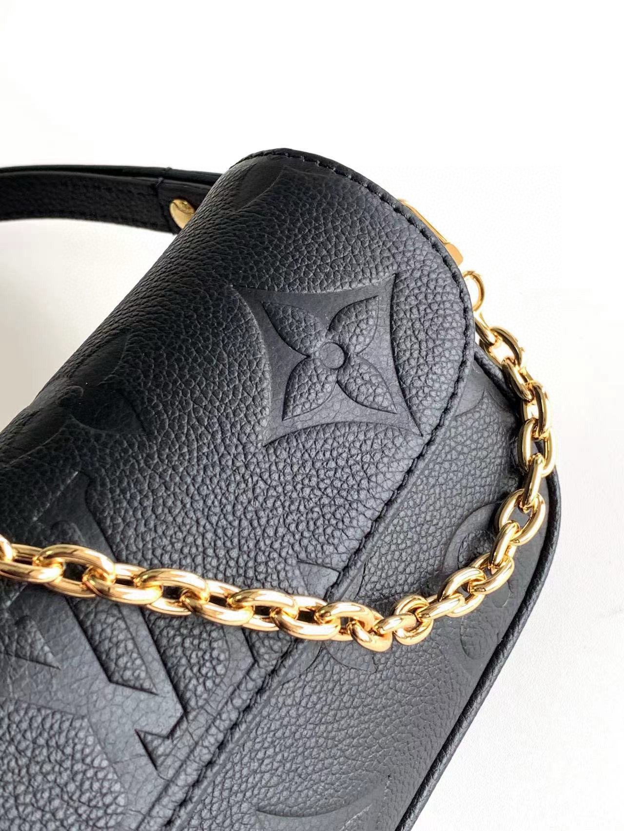 Louis V Wallet on Chain Ivy Black