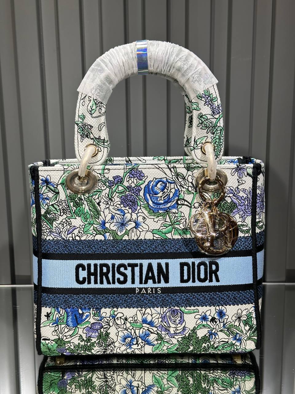 Christian D Lady D-Lite Medium Bag