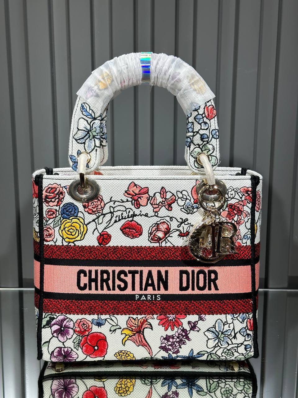 Christian D Lady D-Lite Medium Bag