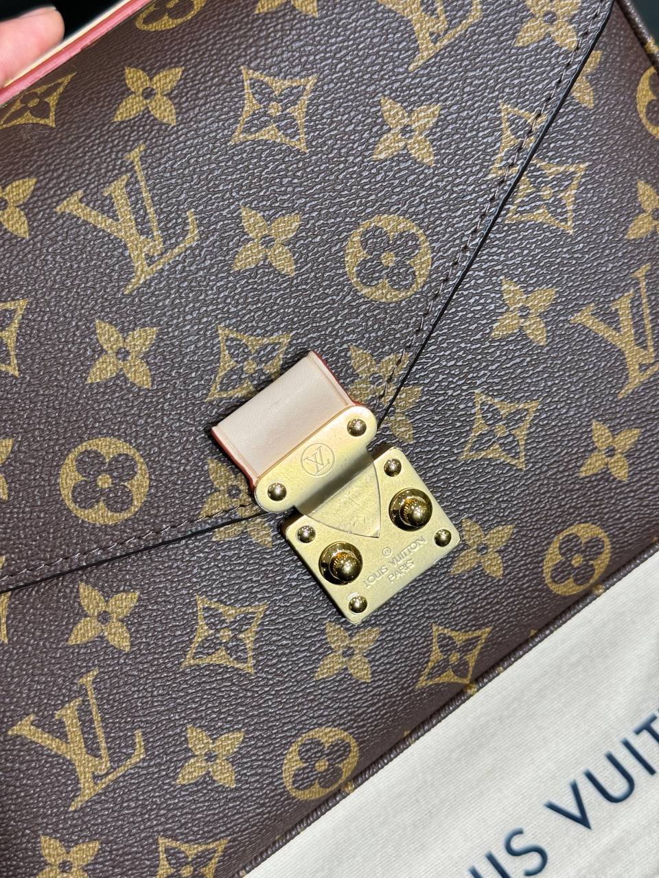 Louis V Metis Bag