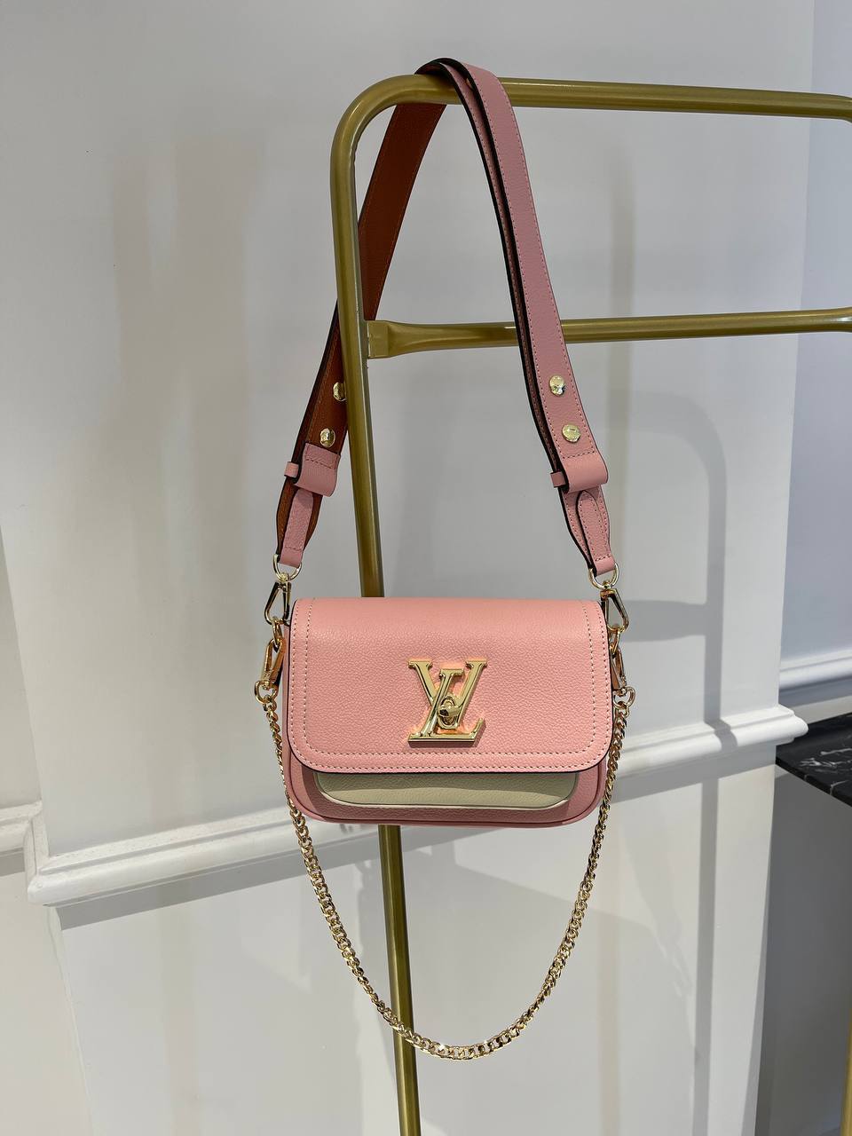 LOUIS V LOCKME TENDER  Bag