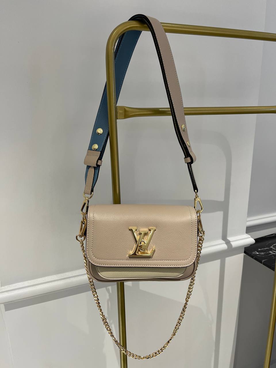 LOUIS V LOCKME TENDER  Bag