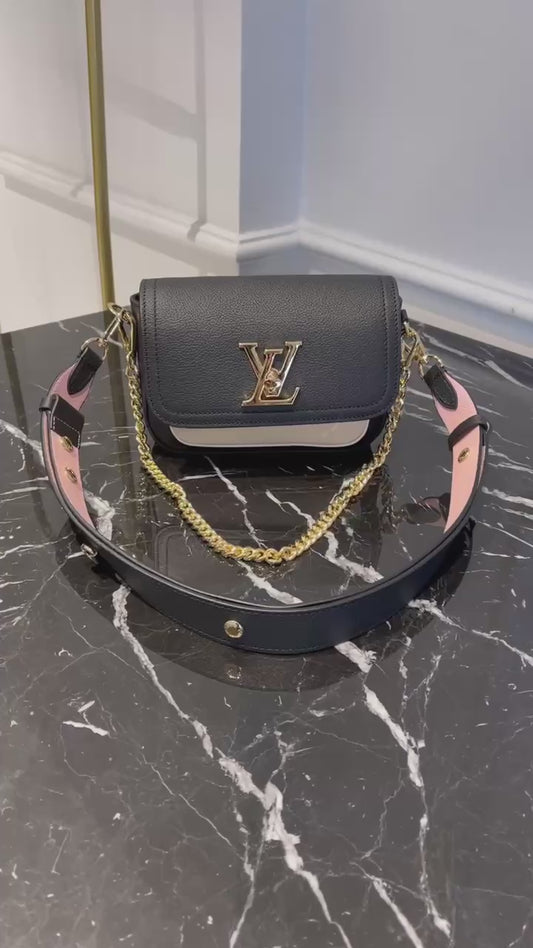 LOUIS V LOCKME TENDER  Bag